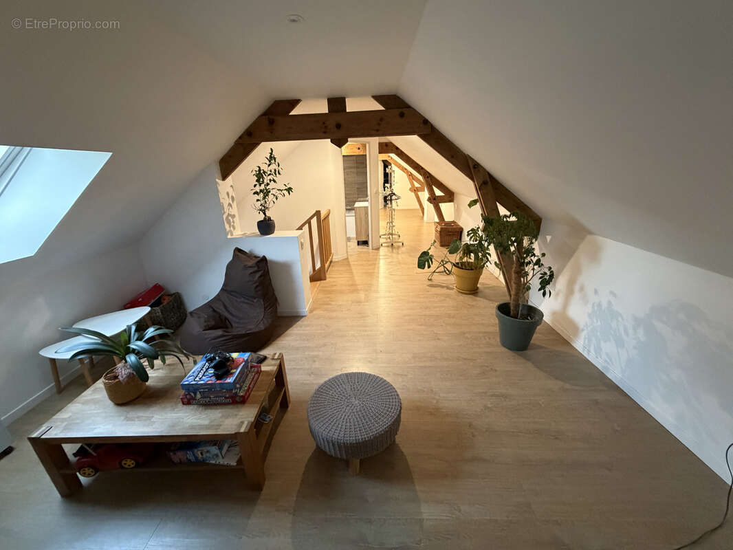 Maison à SAINT-QUENTIN-LA-MOTTE-CROIX-AU-BAILLY