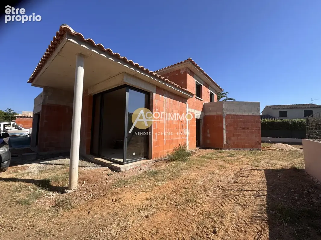 Six Fours les Plages Villa neuve T5 111 m 2 hab , avec garage et piscine - photo 14