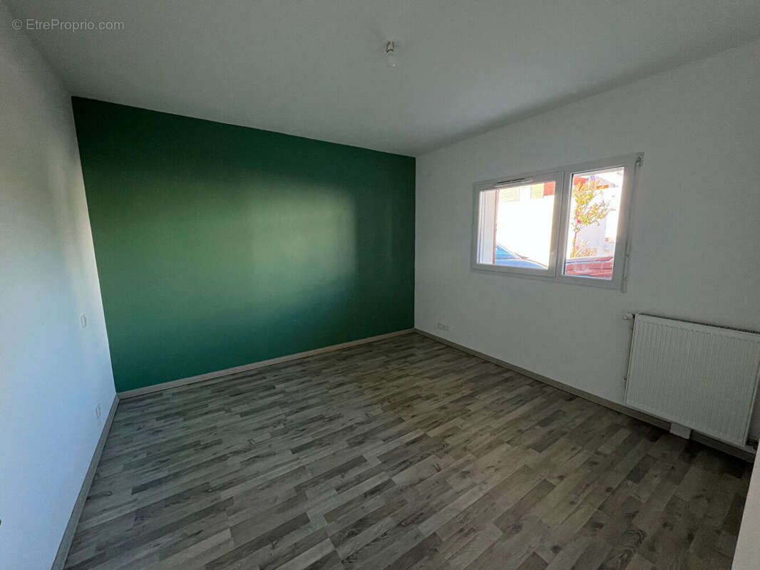 Appartement FOURAS T2 avec terrasse et jardin - photo 2