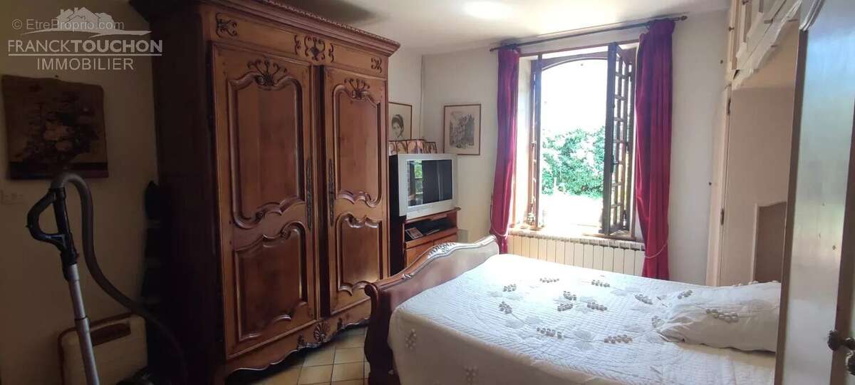 Maison à PERS-EN-GATINAIS