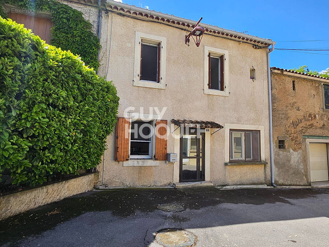 Maison à OUPIA