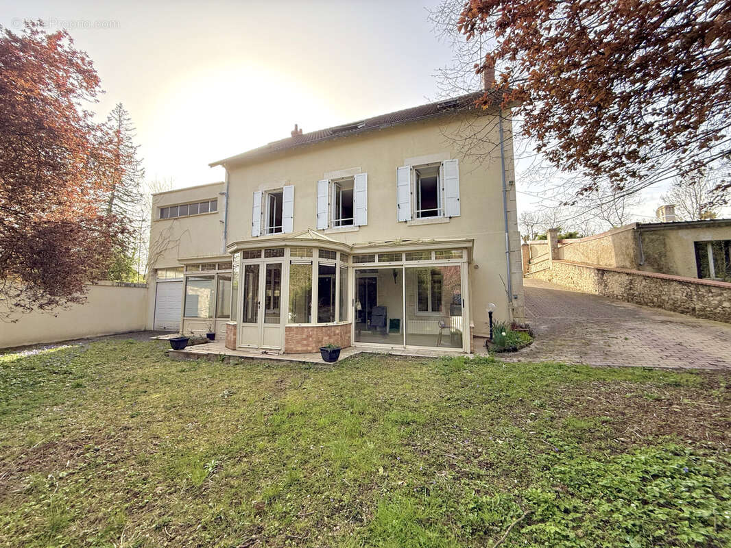 Maison à MEREAU