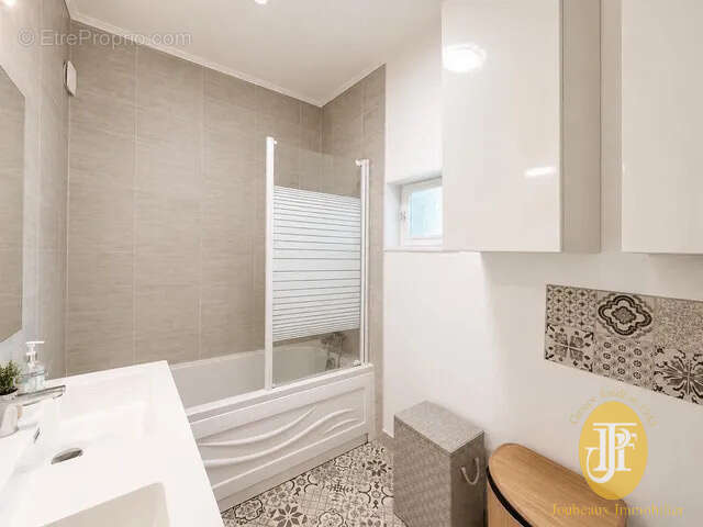 Maison en très bon été à  15 minutes à pied de la gare - photo 9