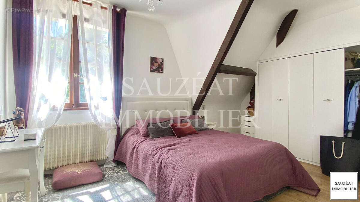 Maison à CHILLY-MAZARIN