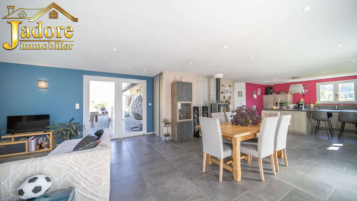 *** TROP TARD *** Maison familiale secteur prisé - photo 15