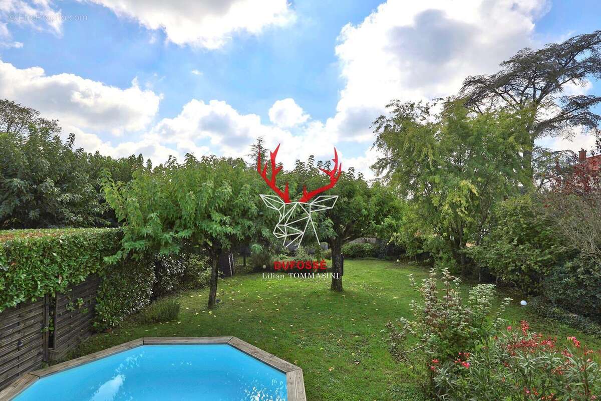 Photo 3 - Maison à LA TOUR-DE-SALVAGNY