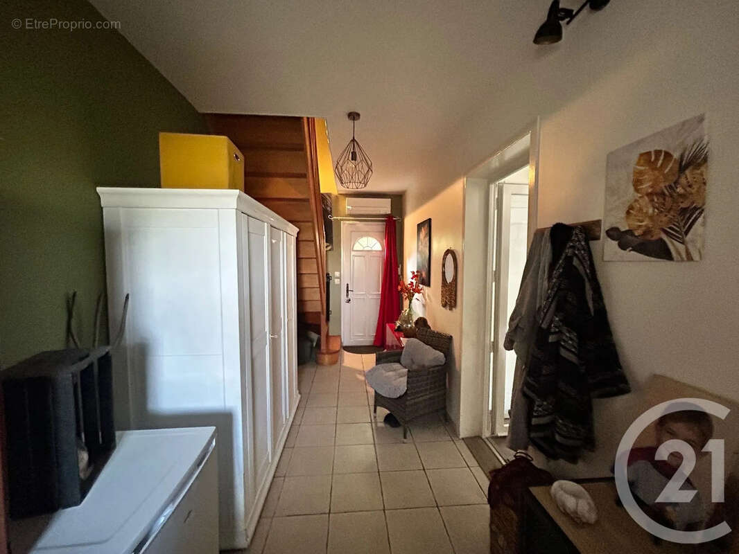 Maison 148 m² à Tremblay-En-France  - photo 4