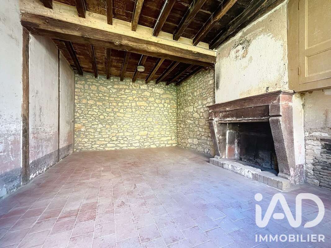 Maison 33 m² à Mailly-La-Ville  - photo 6