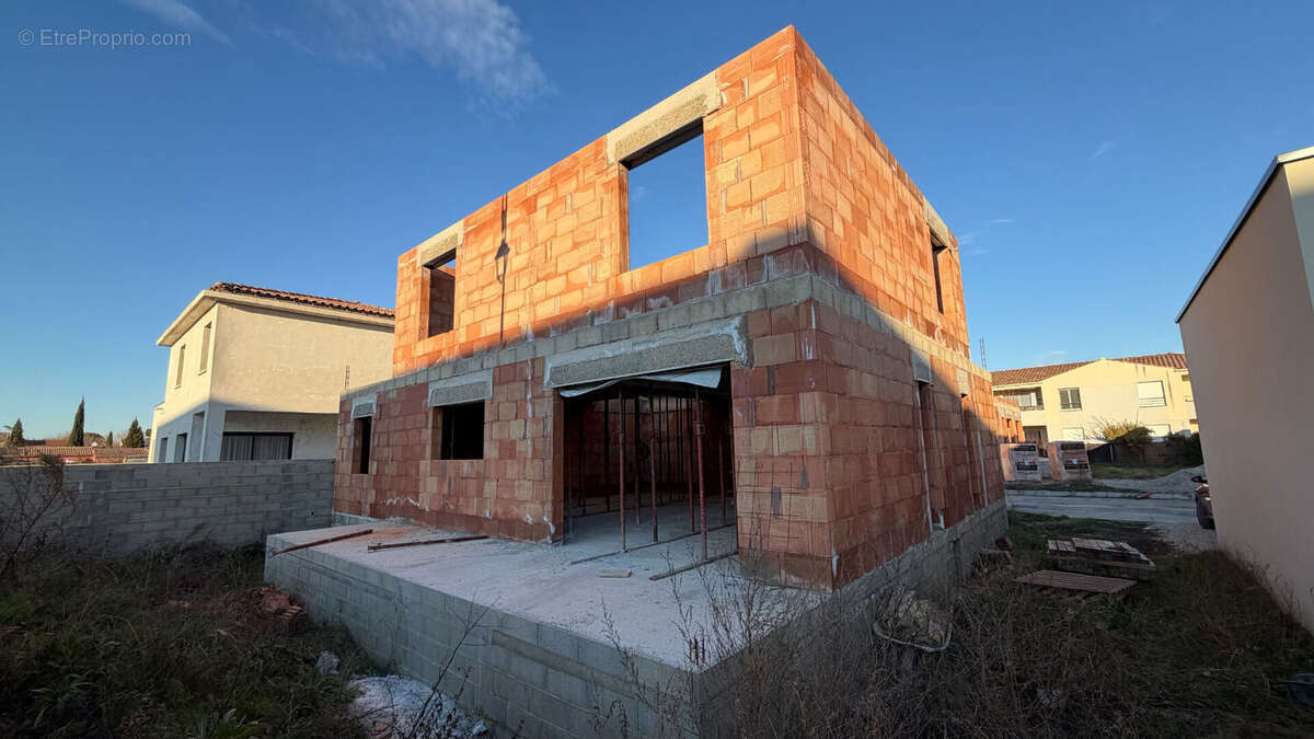 Maison à ALTHEN-DES-PALUDS