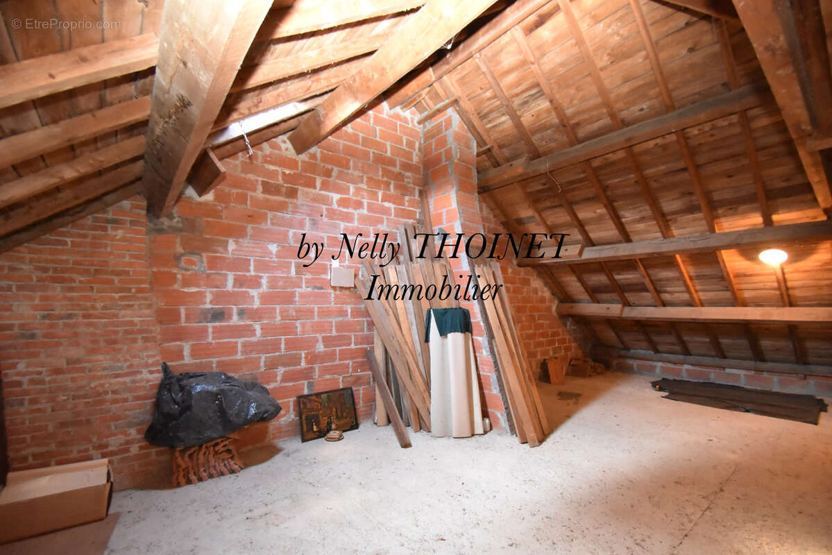 Dépt.23. CROCQ, MAISON familiale de 208 m2, vaste garage de 226 m2 - photo 23