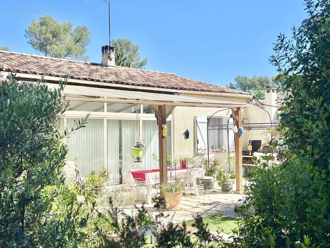 Maison à FORCALQUEIRET