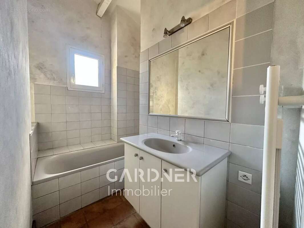 Maison à MARSEILLE-12E