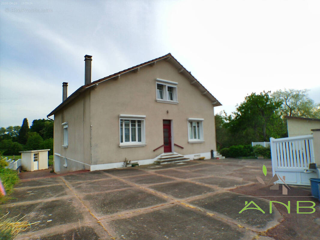 Maison à SAINT-MATHIEU