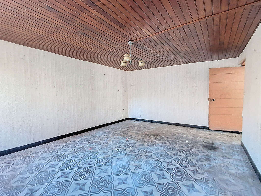 Maison à BELLEVILLE