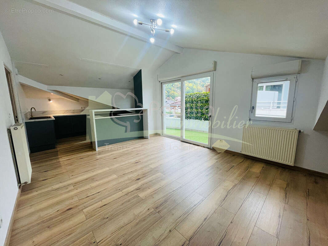 Appartement à CLUSES