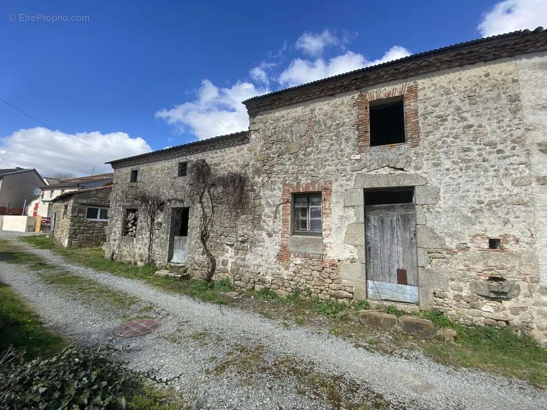 Maison à ORADOUR-SAINT-GENEST