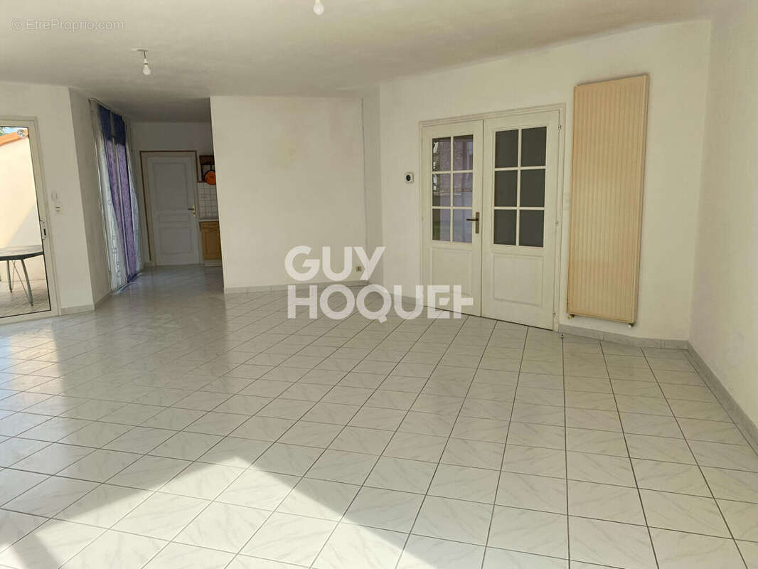 Maison à FONTENAY-LE-COMTE