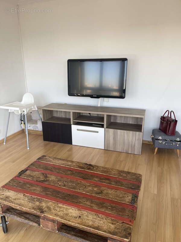 Appartement à SAINT-MAUR-DES-FOSSES