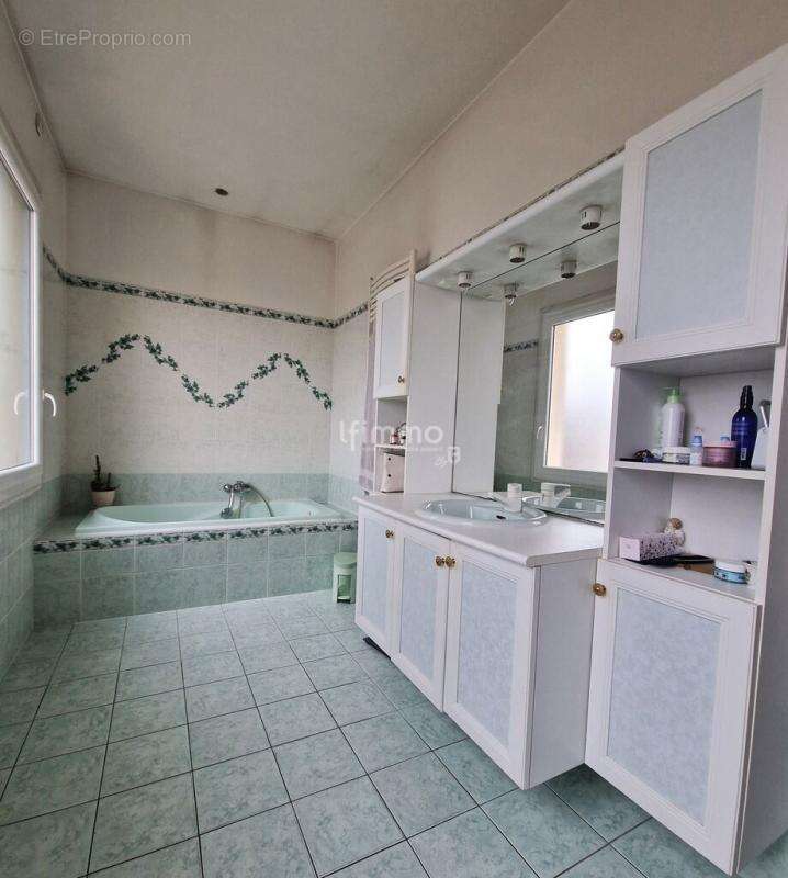 Maison à LE BOUSCAT