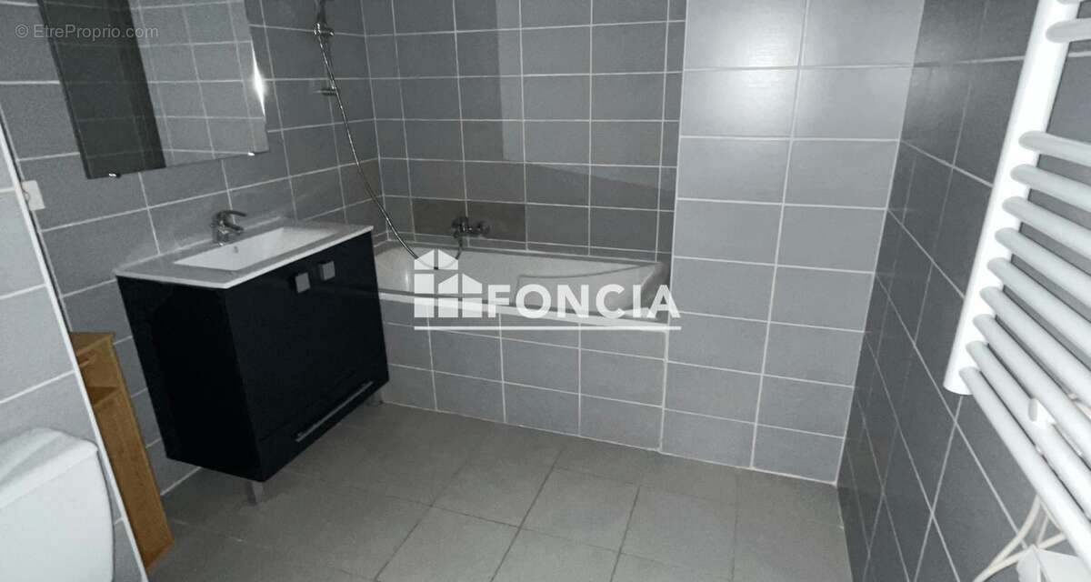 Appartement à MANDELIEU-LA-NAPOULE