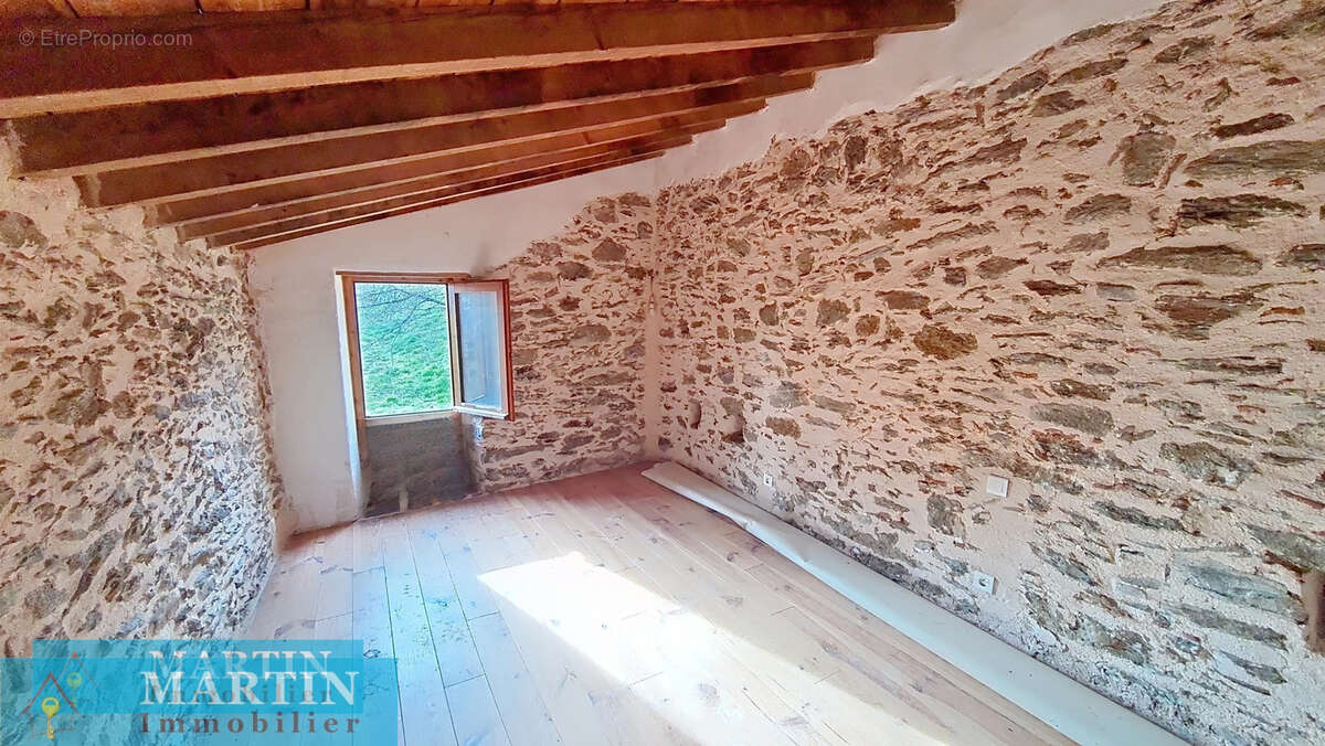 Maison à TAULIS
