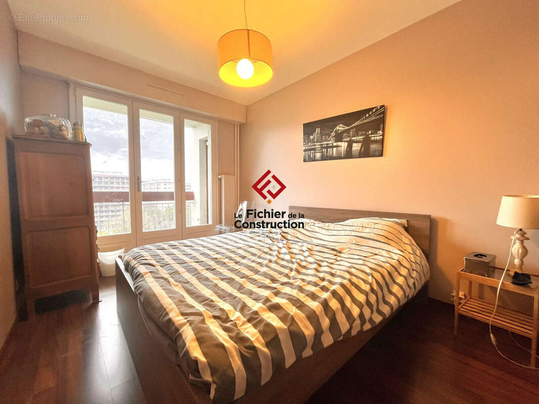 Appartement à SAINT-EGREVE