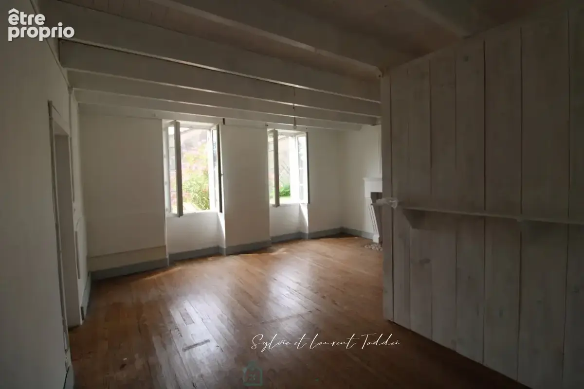Authentique longere charentaise avec dependances, grand terrain et terrain constructible en option - photo 4