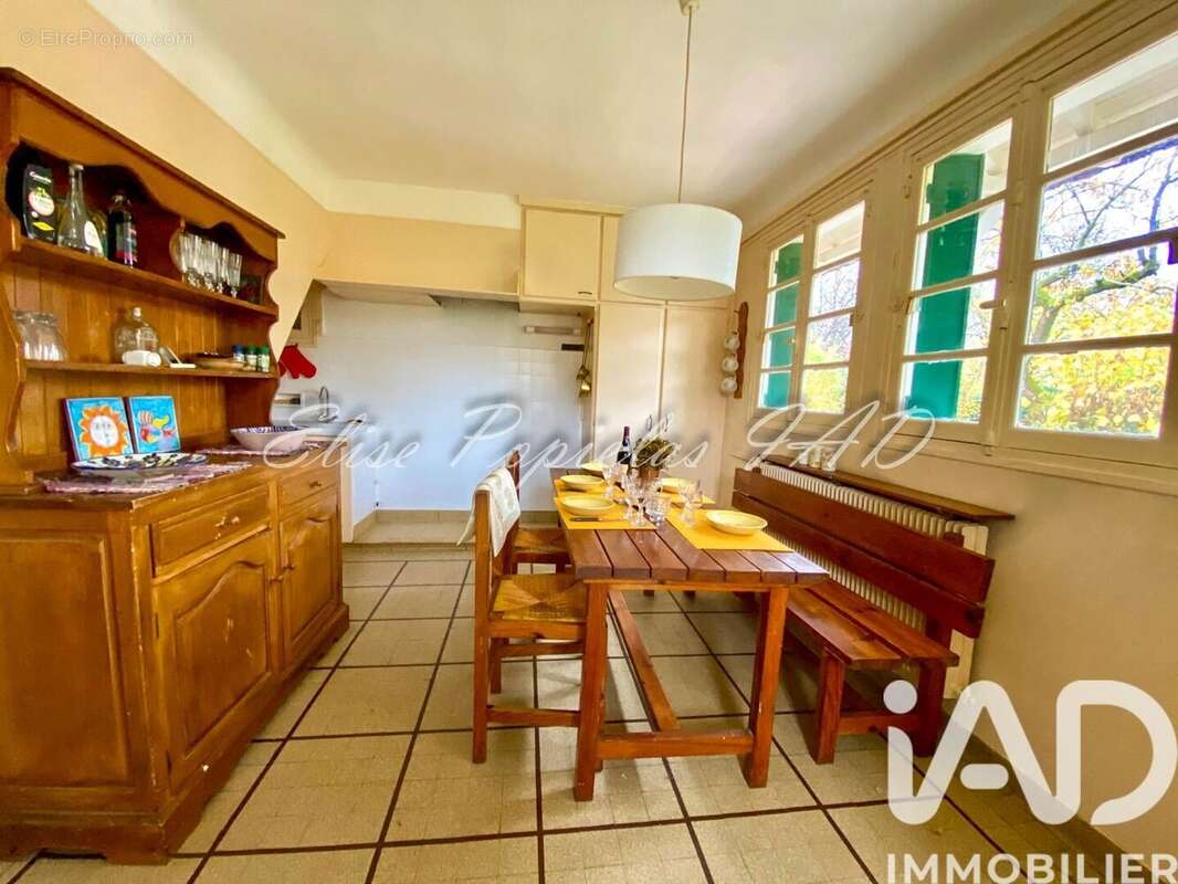 Photo 2 - Maison à CONFLANS-SAINTE-HONORINE