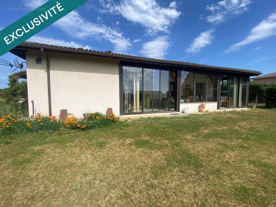 Photo 1 - Maison à ROQUEFORT