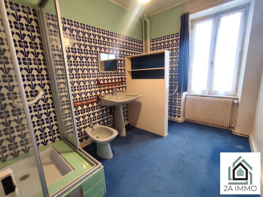 Maison à SAINT-PIERRE-ROCHE