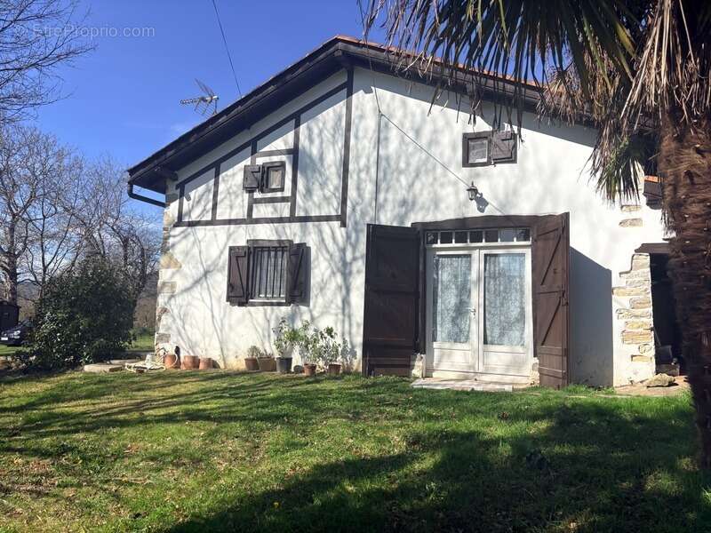 Maison à IRISSARRY