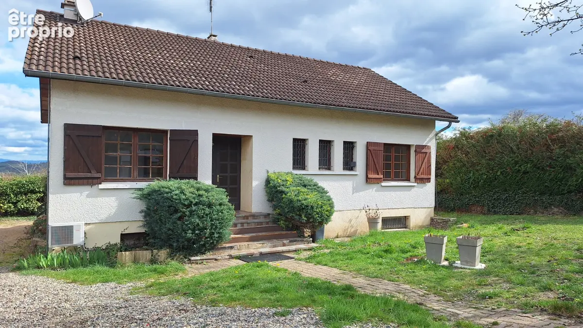 Maison Cournon D Auvergne 6 pièce(s) 150 m2 - photo 1