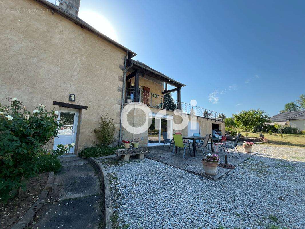 Maison à CUBLAC