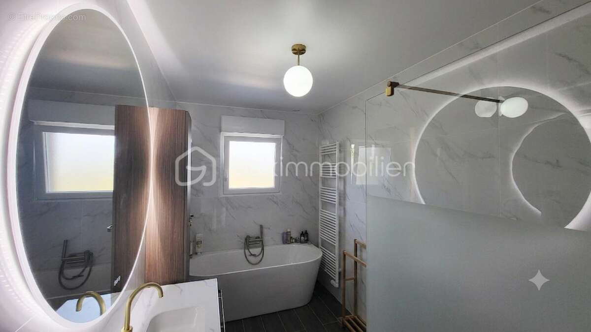 Maison plain pied avec garage - photo 6