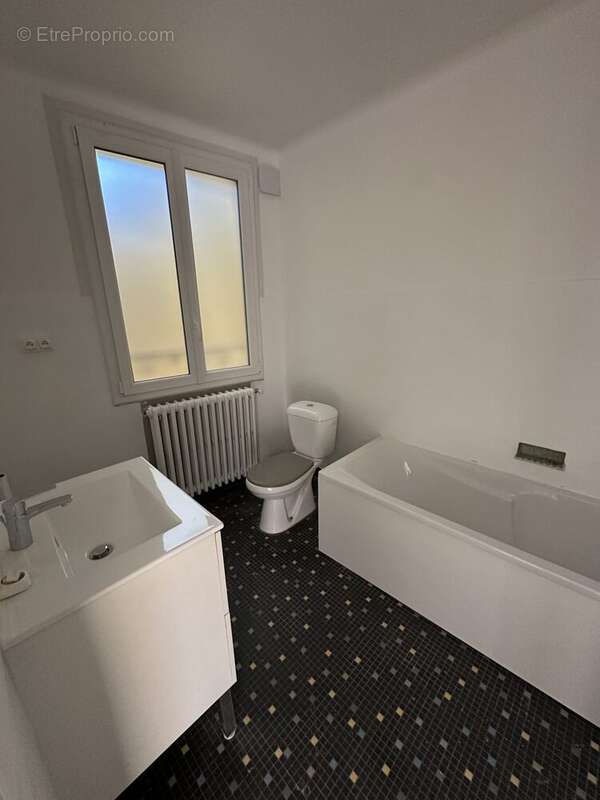 Maison 80 m² à Bar-Le-Duc  - photo 4