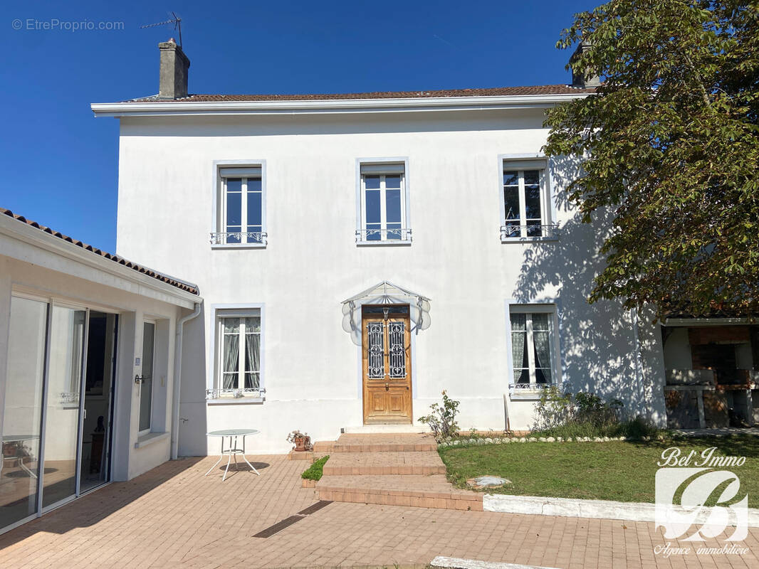 Maison à BELIGNEUX