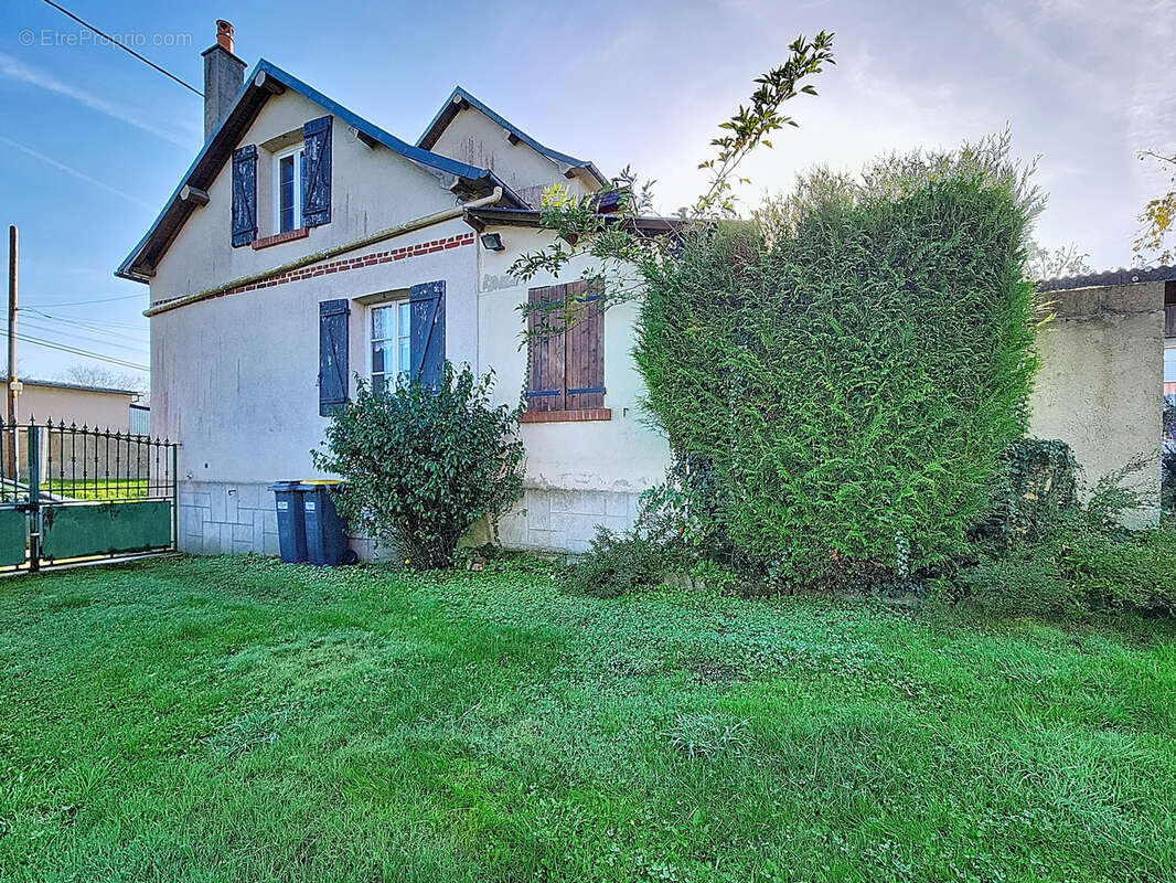 Maison à HOUVILLE-EN-VEXIN