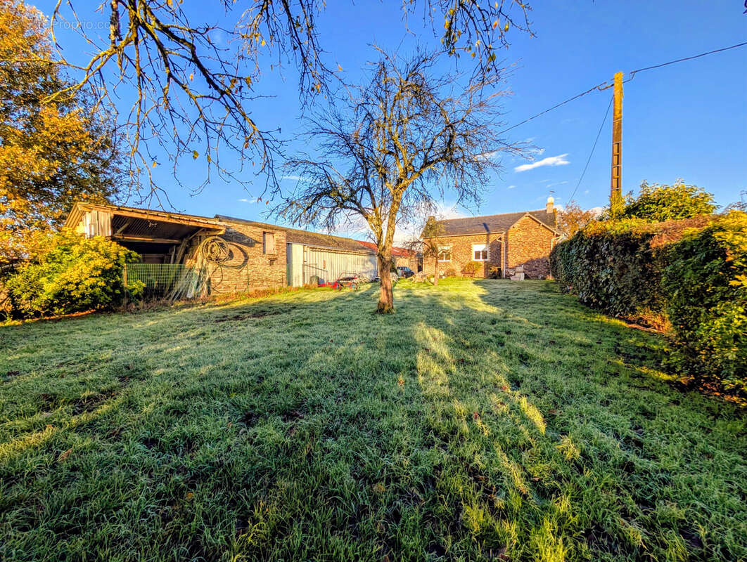 Maison à MAURE-DE-BRETAGNE