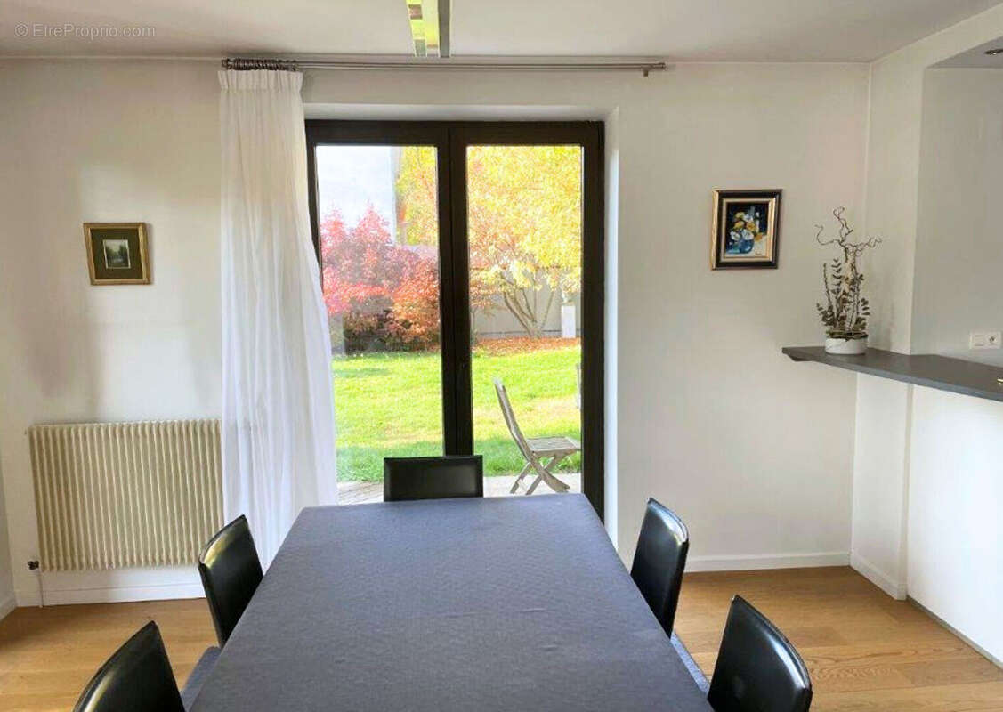 Ensemble immobilier avec deux habitations et studio indépendant - photo 5