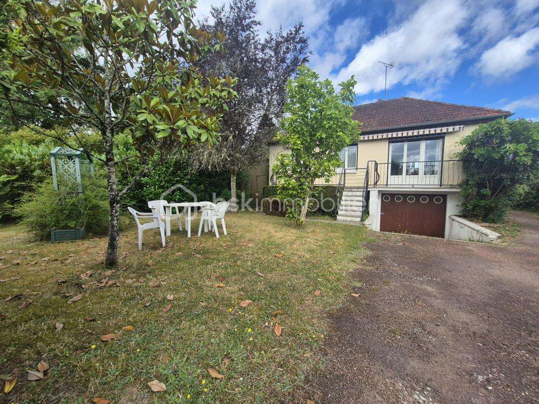 Maison à OUZOUER-SUR-LOIRE