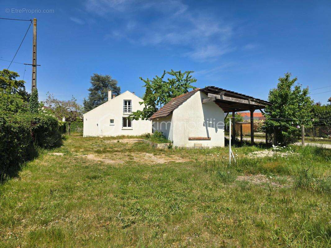 Maison à CHATEAUNEUF-SUR-LOIRE