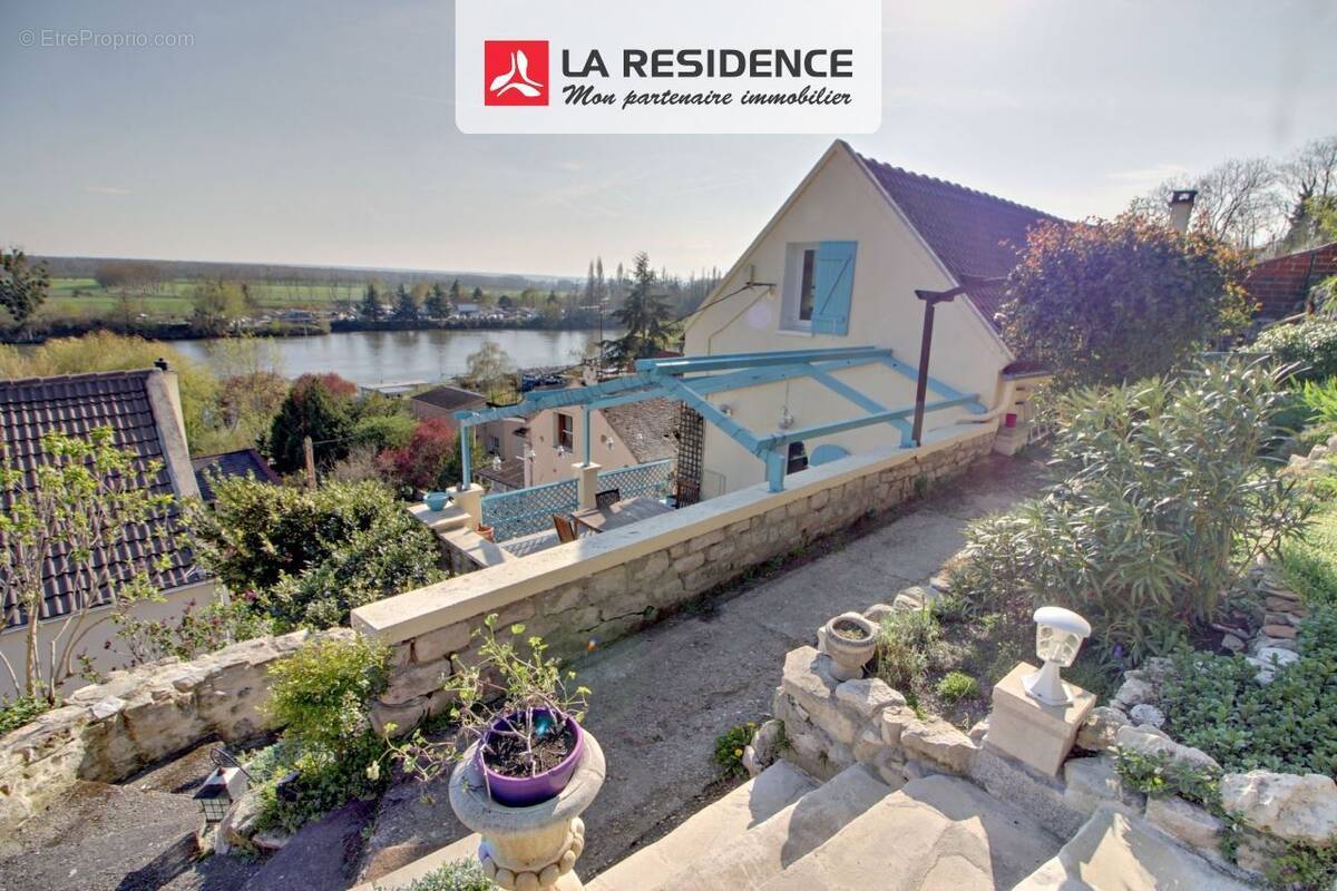 Maison à CONFLANS-SAINTE-HONORINE