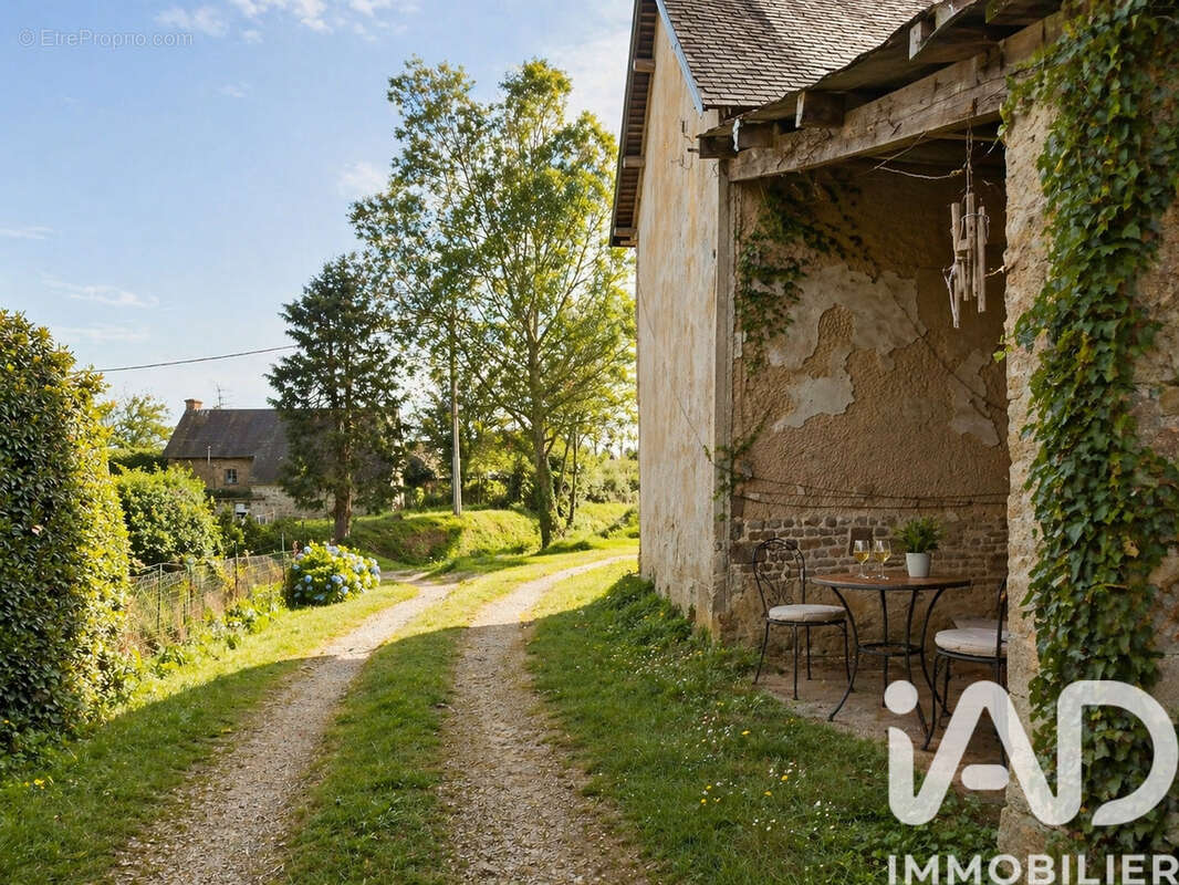 Photo 3 - Maison à PERCY