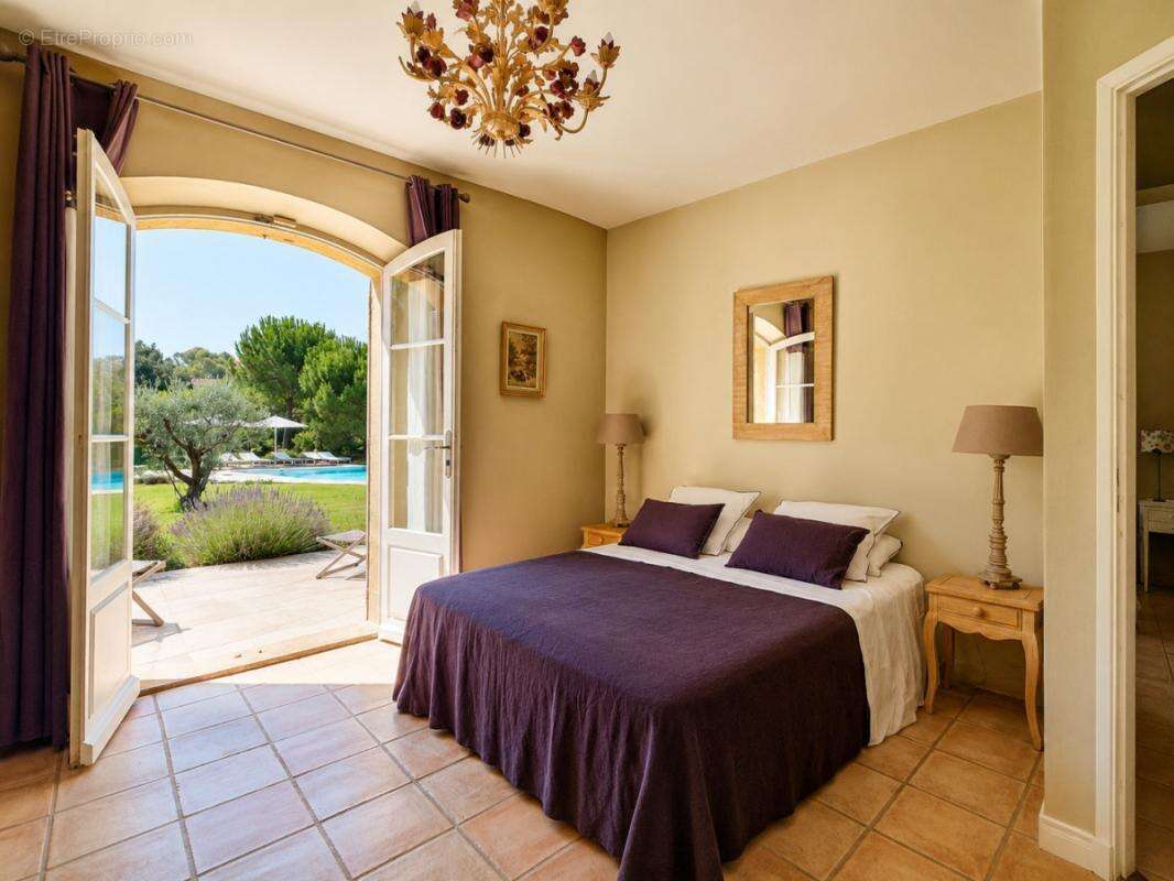 Maison - Rognes - 250m² - photo 7