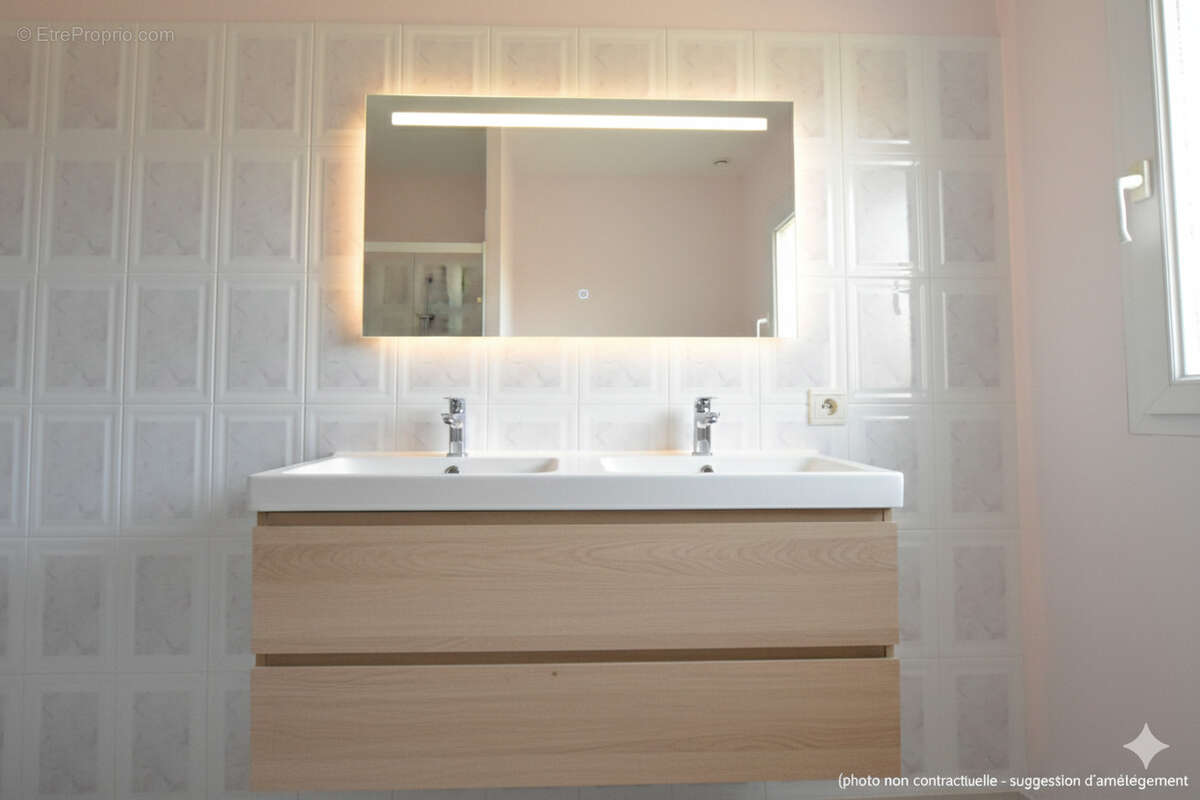 Maison à PREFAILLES