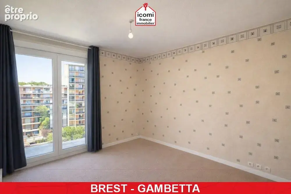 Finistere - brest (29200) - a vendre - appartement - t4 - 2 chambres - vue mer - dalle beton - ascenseur - proche gare - dpe d - - photo 8