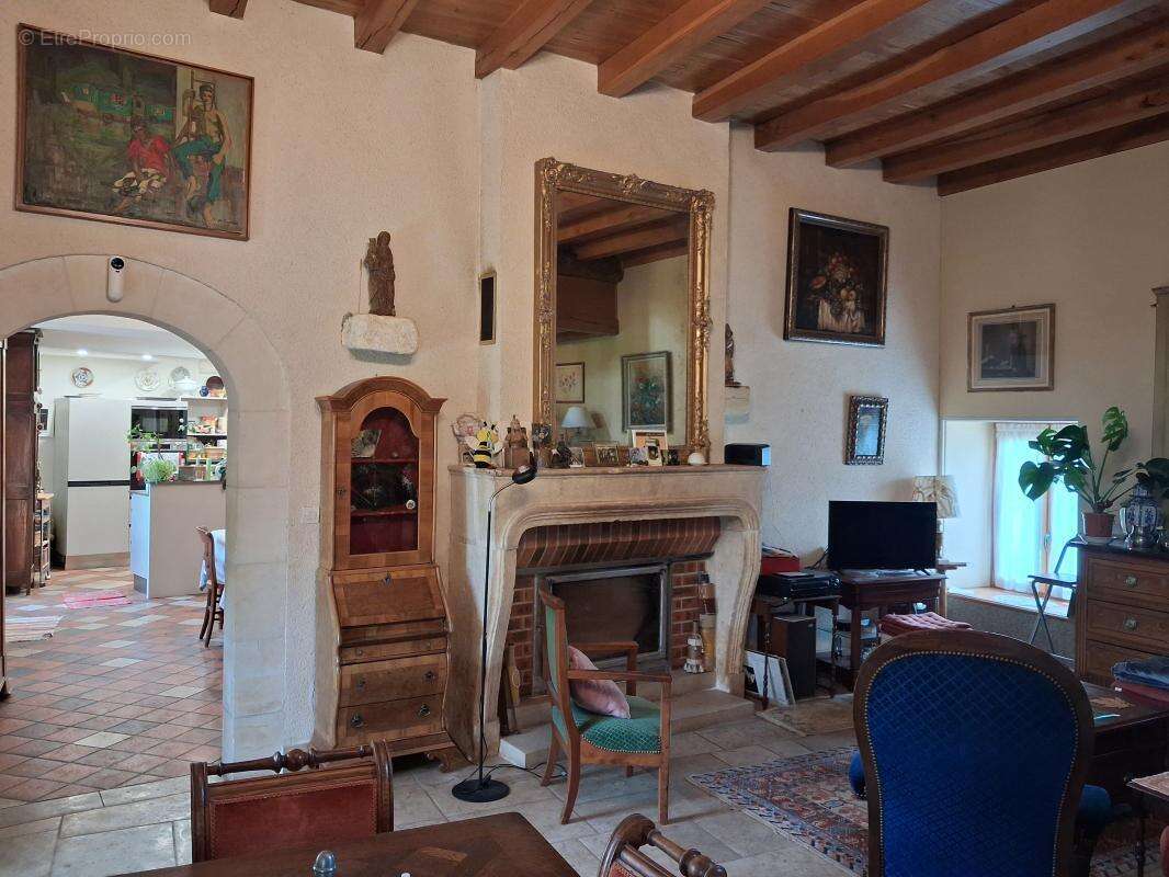 Maison à LA CHARITE-SUR-LOIRE