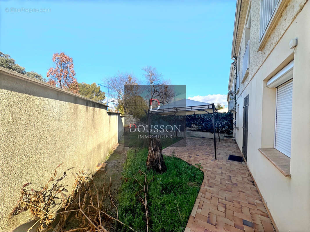 À vendre   villa idéale pour deux familles ou investissement - photo 18