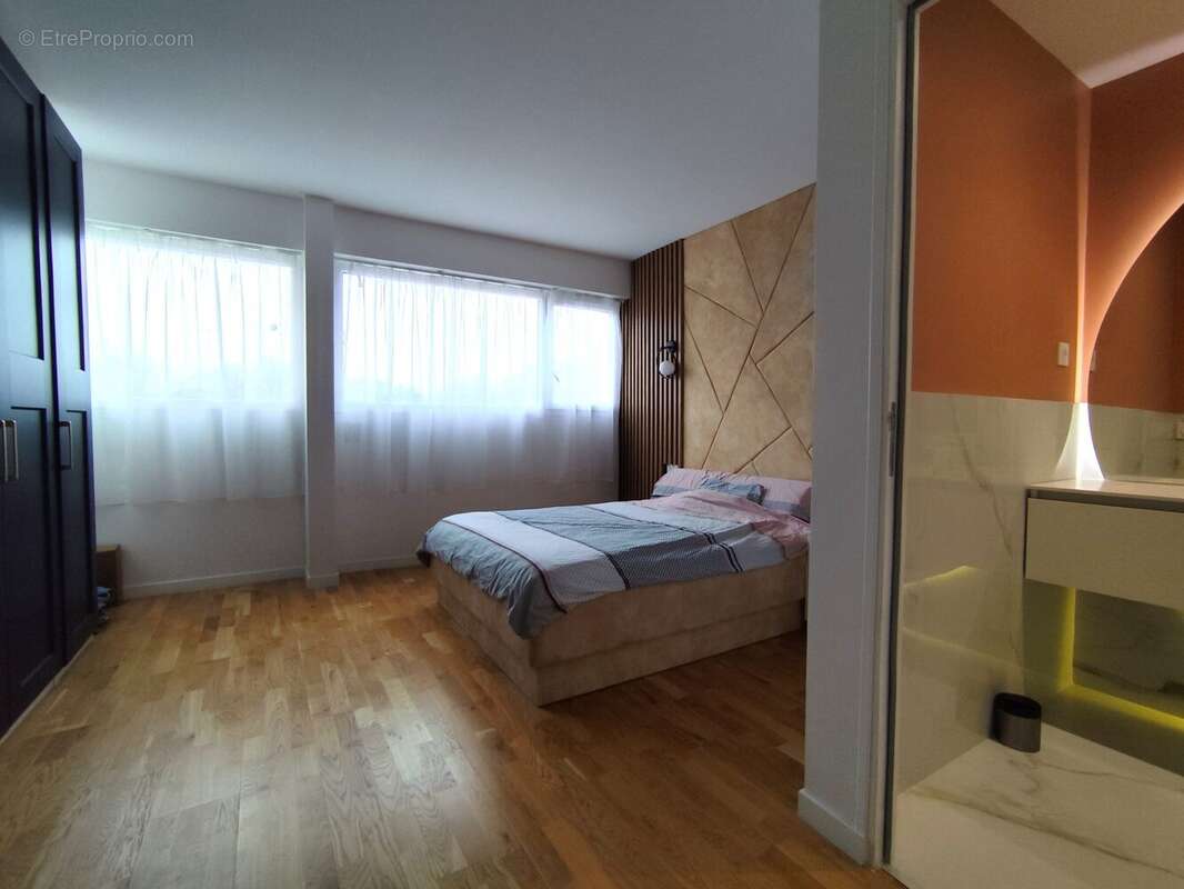 Appartement à MAISONS-ALFORT