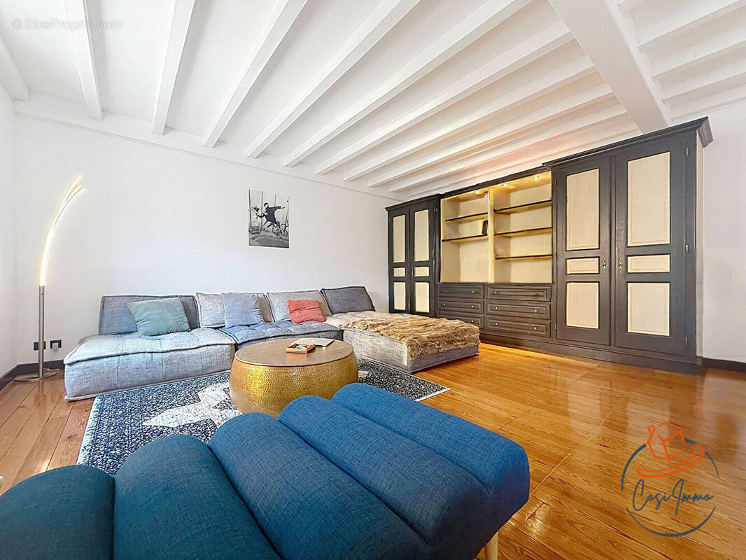 Appartement à BELLEGARDE-SUR-VALSERINE